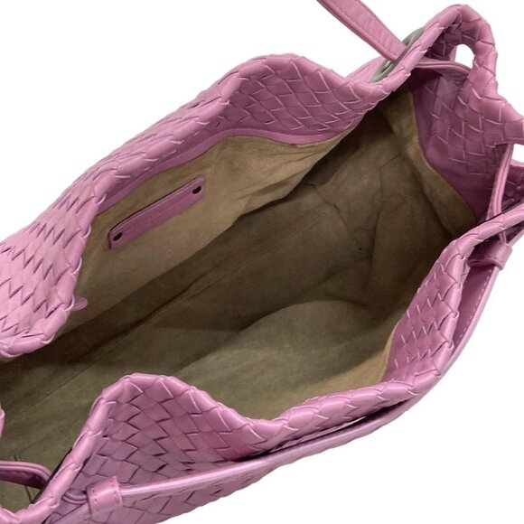 BOTTEGA VENETA Medium Garda Bag - Light Purple Leather B********* Handbag - Picture 7 of 15